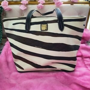 Dooney and Bourke bag